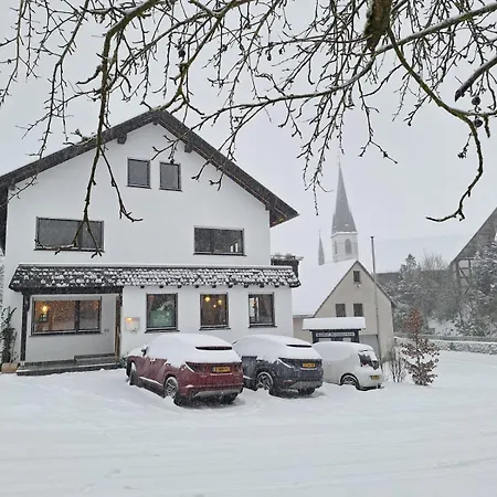 B&B on route L854 - Pension zum Riepen-2